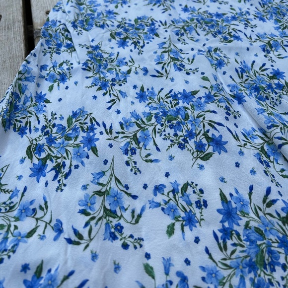 Mng ⎪Floral Midi Skirt - Picture 3 of 8